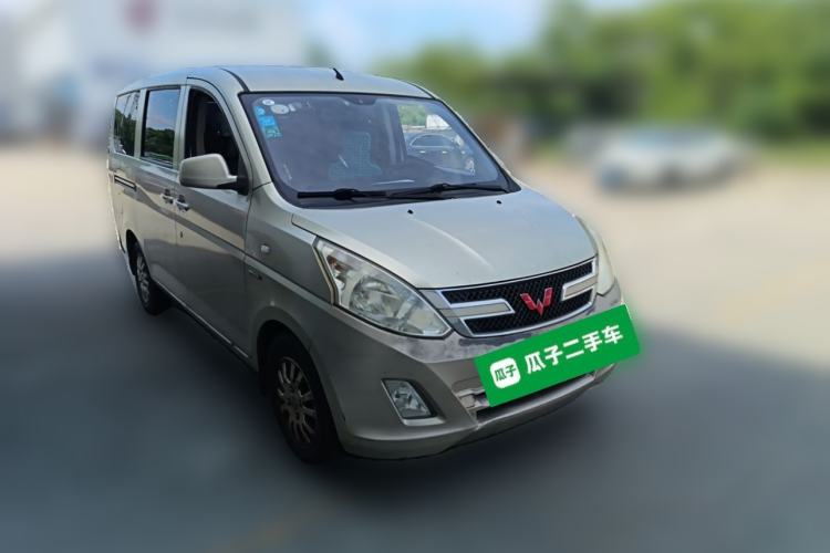 Used Wuling Rongguang V 2016 1.5L Practical Version Non-Power-Assisted Front Right 45 Deg