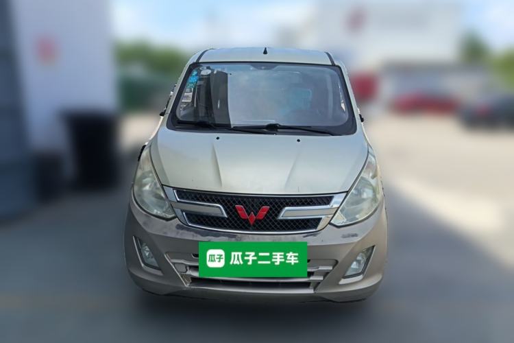 Used Wuling Rongguang V 2016 1.5L Practical Version Non-Power-Assisted Front