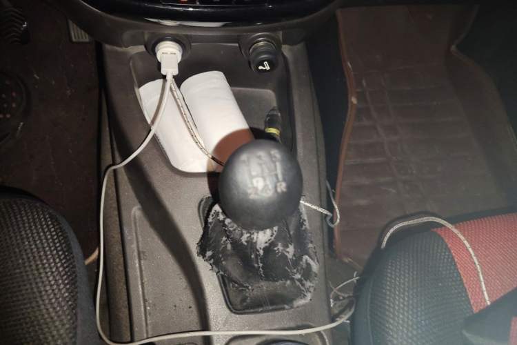Used Wuling Rongguang V 2016 1.5L Standard Version Gear Lever
