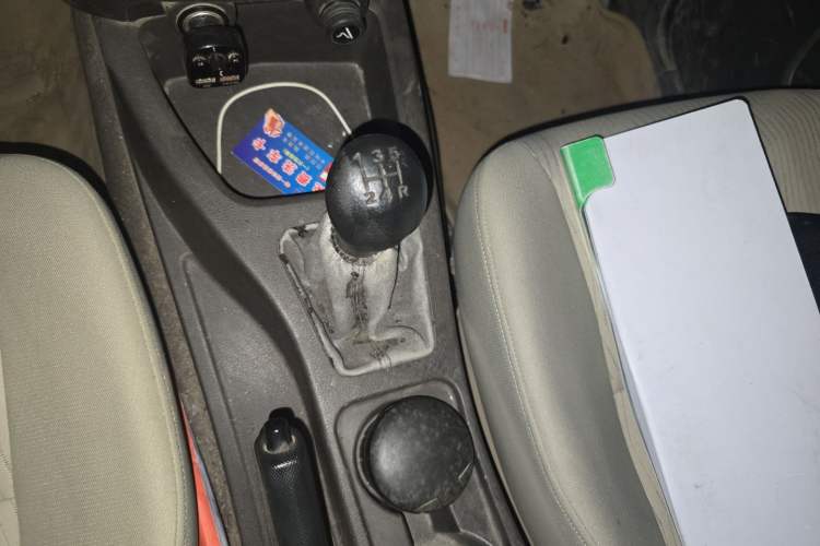 Used Wuling Rongguang V 2016 1.5L Standard Version Gear Lever