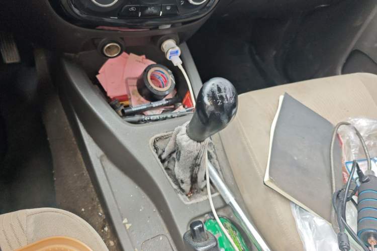 Used Wuling Rongguang V 2016 1.5L Standard Version Gear Lever
