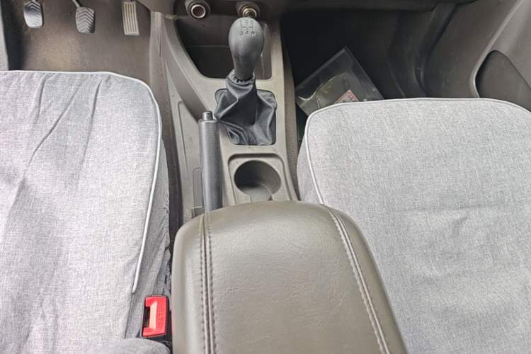 Used Wuling Rongguang V 2016 1.2L Standard Version Gear Lever