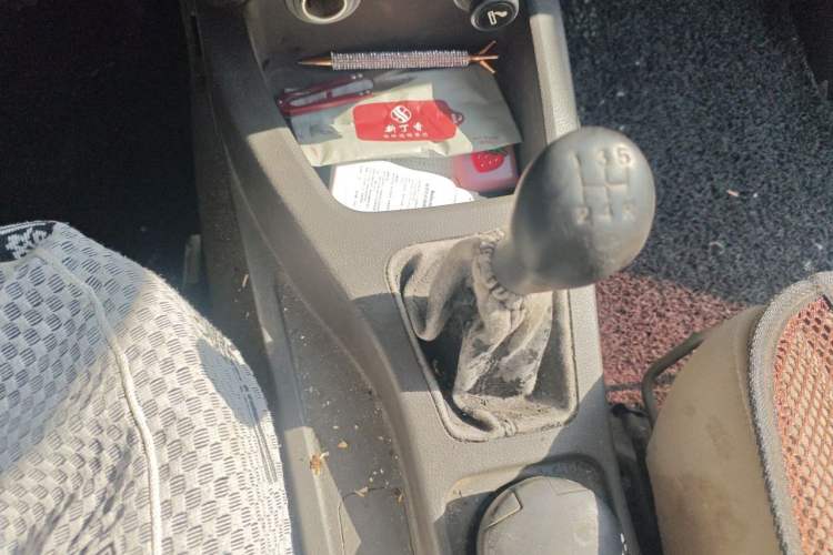 Used Wuling Rongguang V 2016 1.5L Standard Version Gear Lever