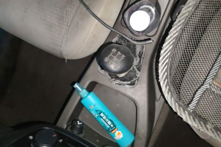 Used Wuling Rongguang V 2016 1.2L Practical Version Gear Lever