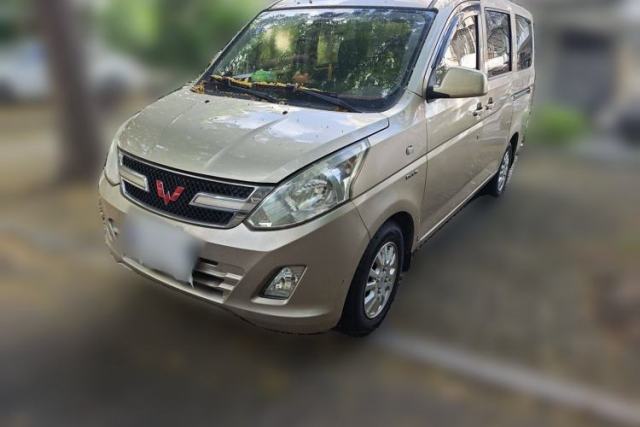 Used Wuling Rongguang V 2016 1.5L Standard Version