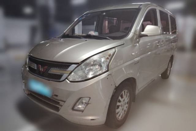 Used Wuling Rongguang V 2016 1.5L Standard Version