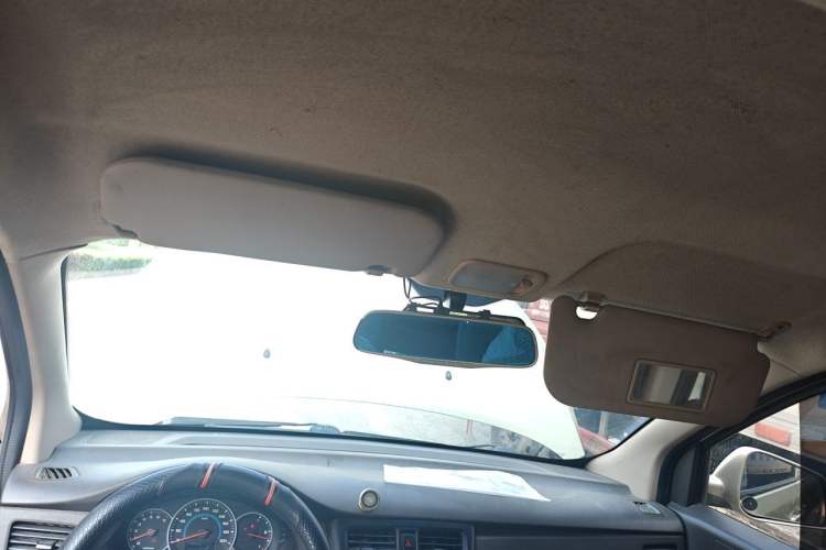 Used Wuling Rongguang V 2016 1.5L Standard Version Headliner