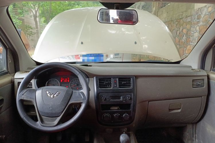 Used Wuling Rongguang V 2016 1.5L Practical Version Headliner