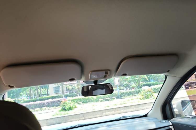Used Wuling Rongguang V 2016 1.5L Standard Version Headliner