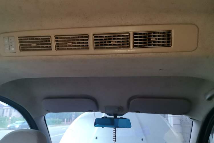 Used Wuling Rongguang V 2016 1.5L Standard Version Headliner