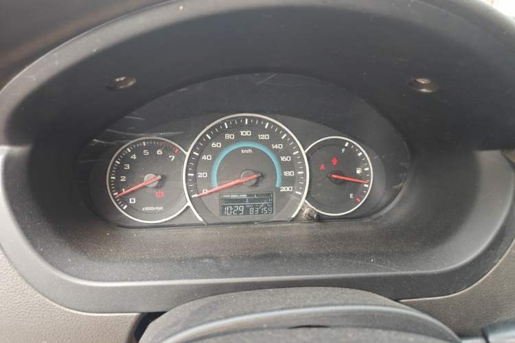 Used Wuling Rongguang V 2016 1.5L Standard Version Instrument Cluster
