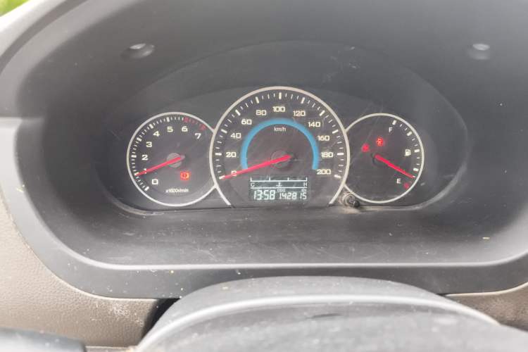 Used Wuling Rongguang V 2016 1.5L Standard Version Instrument Cluster