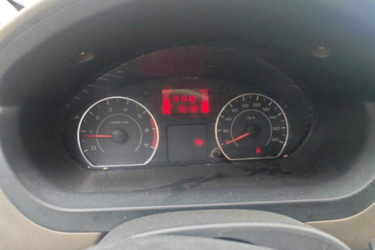 Used Wuling Rongguang V 2016 1.2L Practical Version Instrument Cluster