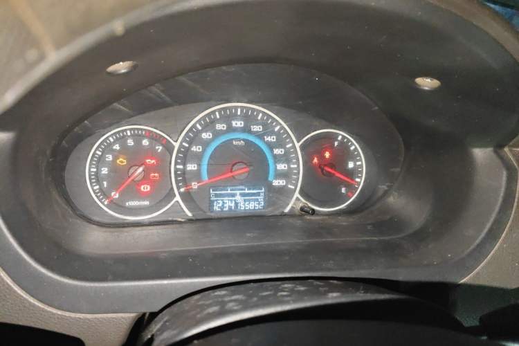 Used Wuling Rongguang V 2016 1.5L Standard Version Instrument Cluster