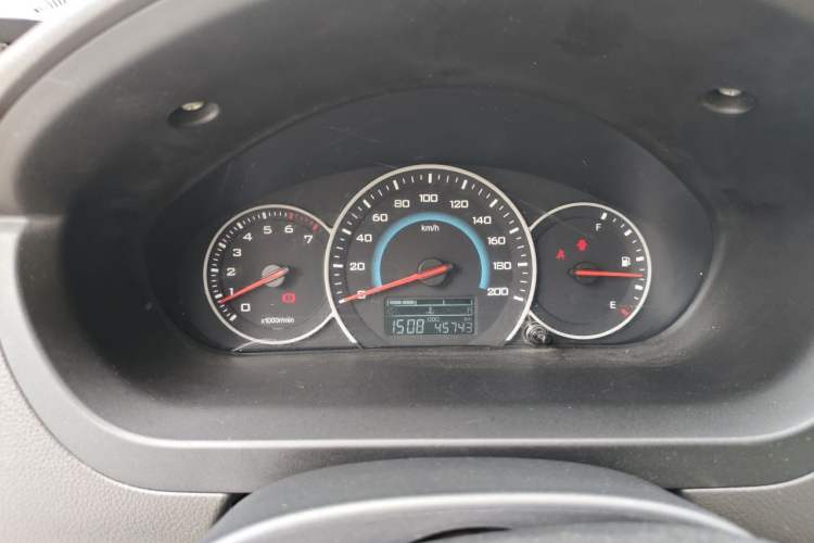 Used Wuling Rongguang V 2016 1.5L Standard Version Instrument Cluster