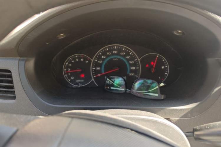 Used Wuling Rongguang V 2016 1.5L Standard Version Instrument Cluster