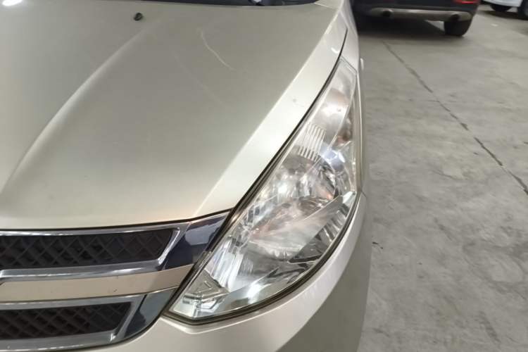 Used Wuling Rongguang V 2016 1.5L Standard Version Left Front Headlight