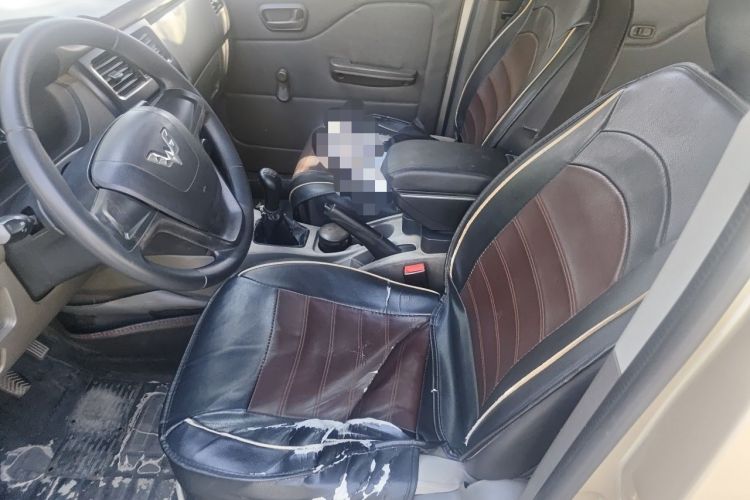 Used Wuling Rongguang V 2016 1.2L Practical Model Non-Power-Assisted Left Front Seat