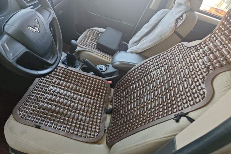 Used Wuling Rongguang V 2016 1.5L Standard Version Left Front Seat