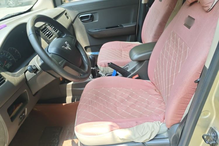 Used Wuling Rongguang V 2016 1.5L Standard Version Left Front Seat