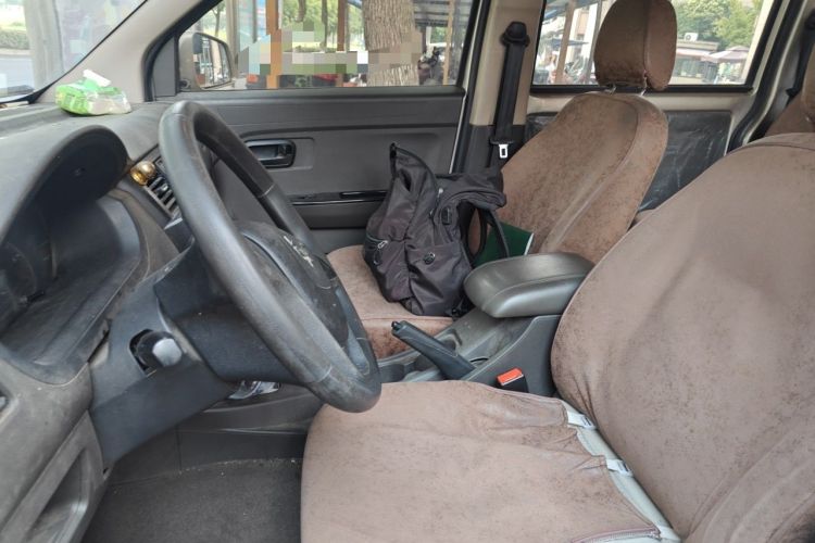 Used Wuling Rongguang V 2016 1.5L Standard Version Left Front Seat