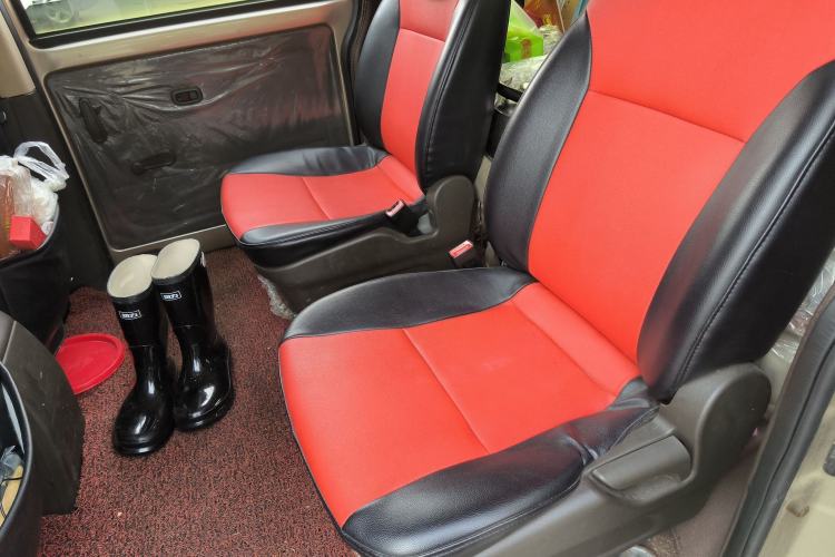 Used Wuling Rongguang V 2016 1.5L Standard Version Left Rear Seat