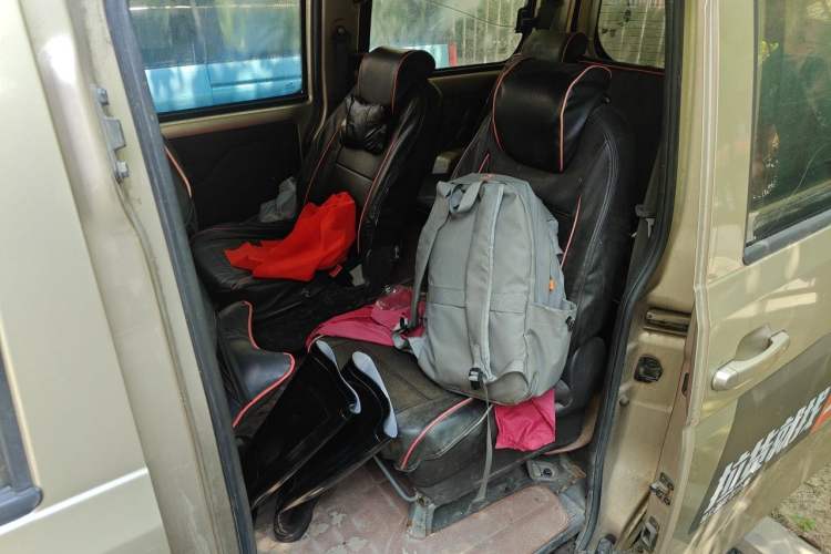 Used Wuling Rongguang V 2016 1.2L Standard Version Left Rear Seat
