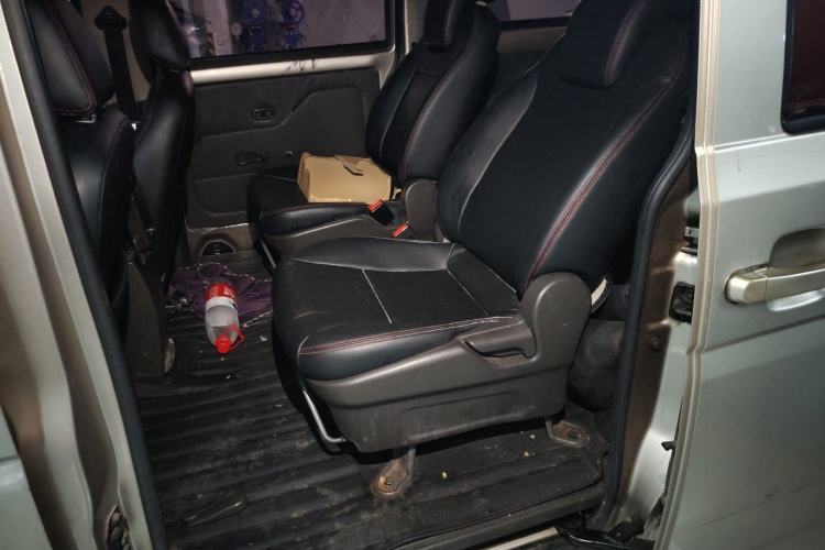 Used Wuling Rongguang V 2016 1.5L Standard Version Left Rear Seat