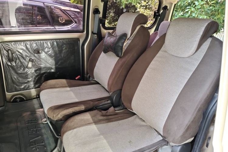 Used Wuling Rongguang V 2016 1.5L Standard Version Left Rear Seat