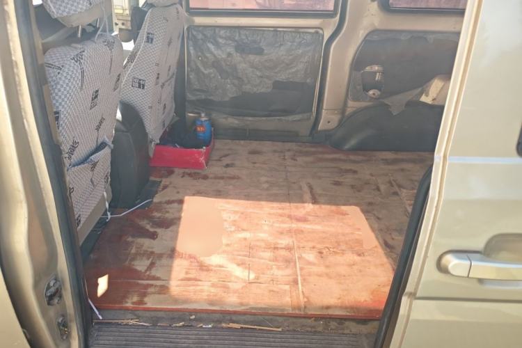 Used Wuling Rongguang V 2016 1.5L Standard Version Left Rear Seat