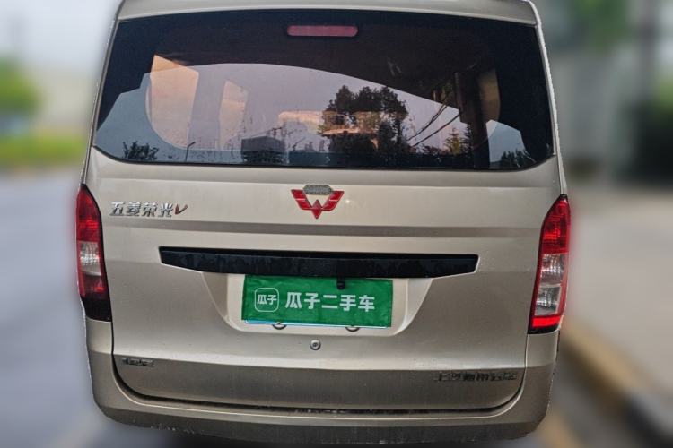 Used Wuling Rongguang V 2016 1.2L Practical Version Rear