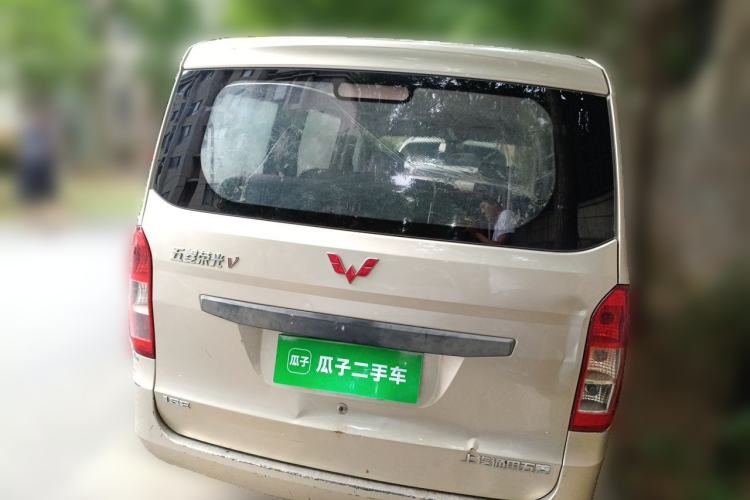 Used Wuling Rongguang V 2016 1.5L Practical Version Rear
