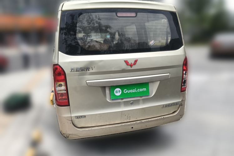 Used Wuling Rongguang V 2016 1.5L Standard Version Rear