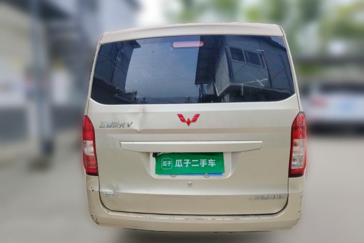 Used Wuling Rongguang V 2016 1.5L Standard Version Rear