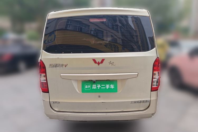 Used Wuling Rongguang V 2016 1.5L Standard Version Rear