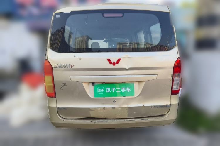 Used Wuling Rongguang V 2016 1.5L Standard Version Rear