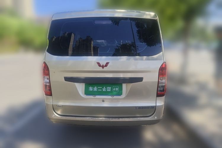 Used Wuling Rongguang V 2016 1.2L Practical Model Non-Power-Assisted Rear