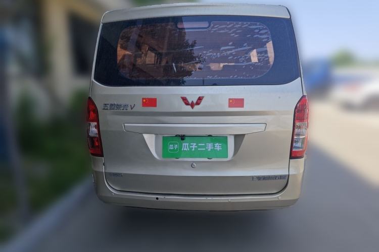 Used Wuling Rongguang V 2016 1.5L Standard Version Rear