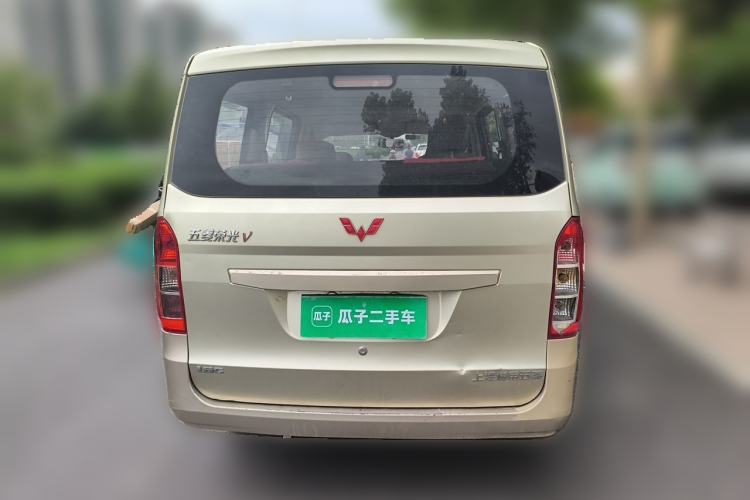 Used Wuling Rongguang V 2016 1.5L Standard Version Rear