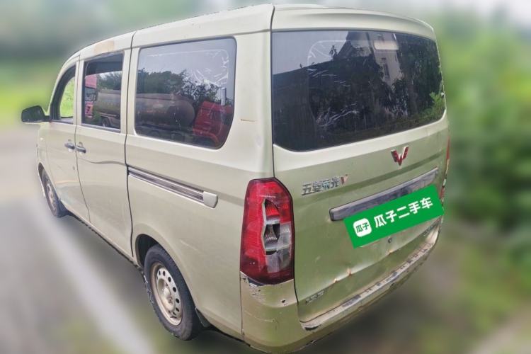 Used Wuling Rongguang V 2016 1.2L Practical Version Rear Left 45 Deg