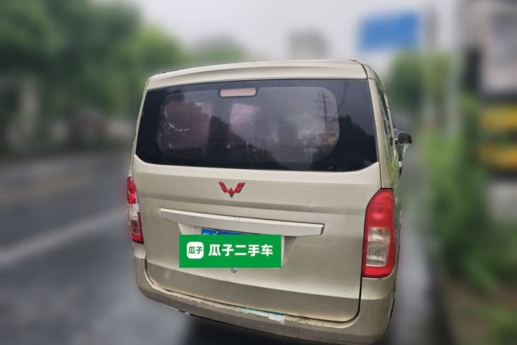 Used Wuling Rongguang V 2016 1.5L Standard Version Rear