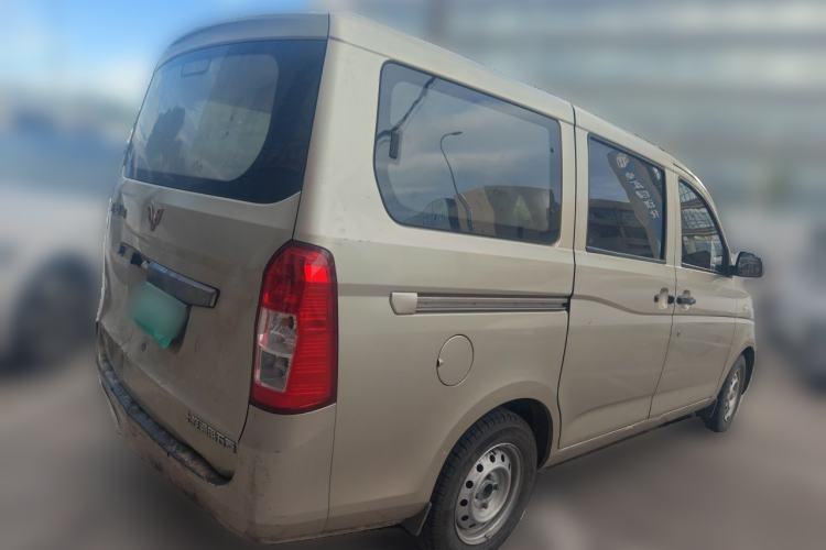 Used Wuling Rongguang V 2016 1.2L Practical Model Non-Power-Assisted Rear Right 45 Deg