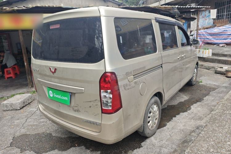 Used Wuling Rongguang V 2016 1.5L Standard Version Rear Right 45 Deg