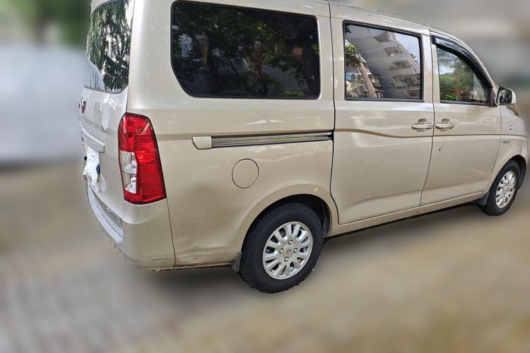 Used Wuling Rongguang V 2016 1.5L Standard Version Rear Right 45 Deg