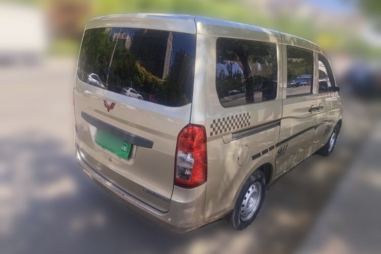 Used Wuling Rongguang V 2016 1.2L Practical Model Non-Power-Assisted Rear Right 45 Deg
