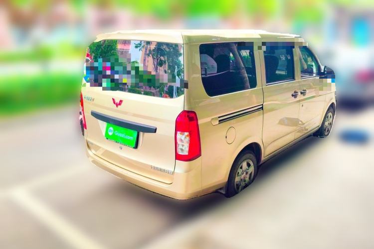 Used Wuling Rongguang V 2016 1.2L Practical Version Rear Right 45 Deg