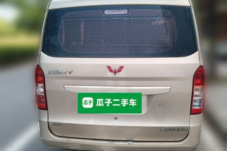 Used Wuling Rongguang V 2016 1.2L Standard Version Rear
