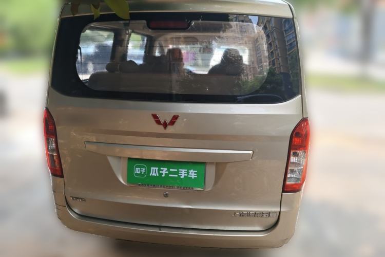 Used Wuling Rongguang V 2016 1.5L Standard Version Rear