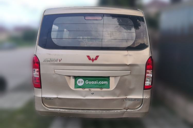 Used Wuling Rongguang V 2016 1.5L Standard Version Rear