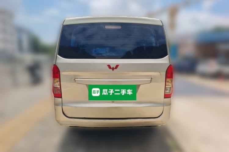 Used Wuling Rongguang V 2016 1.5L Standard Version Rear